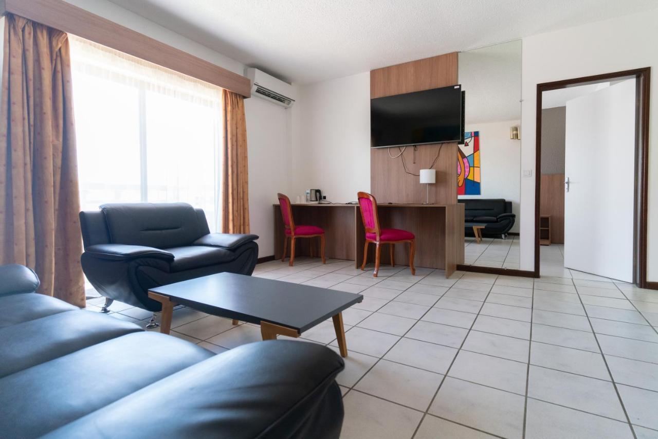 Ibis Styles Cayenne Centre Amazonia Hotel Exterior photo