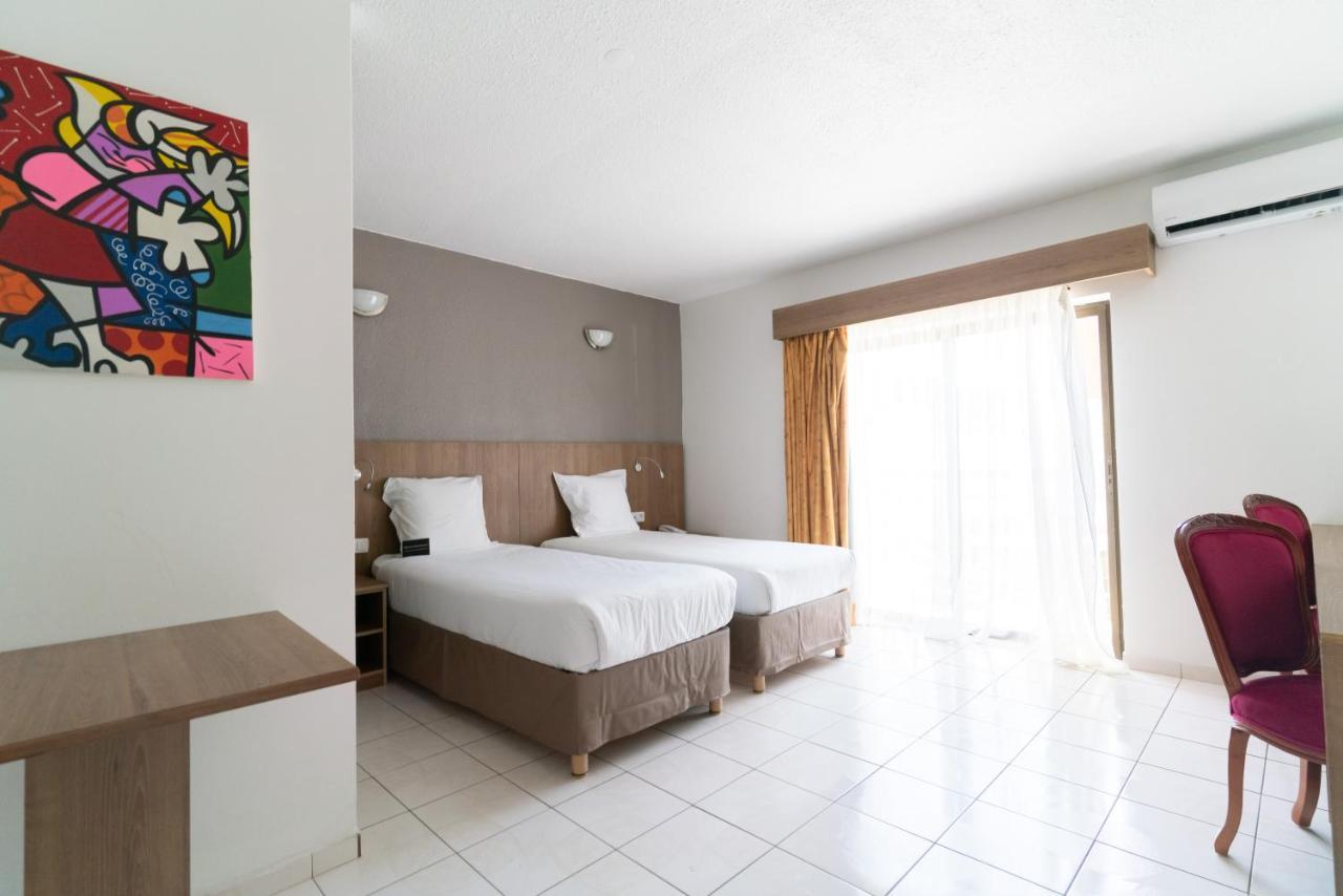 Ibis Styles Cayenne Centre Amazonia Hotel Exterior photo