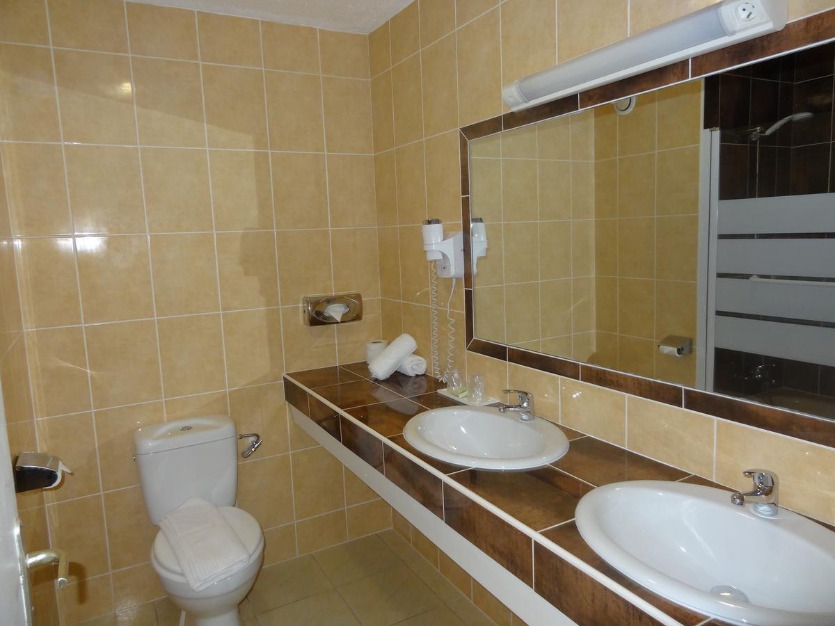 Ibis Styles Cayenne Centre Amazonia Hotel Exterior photo