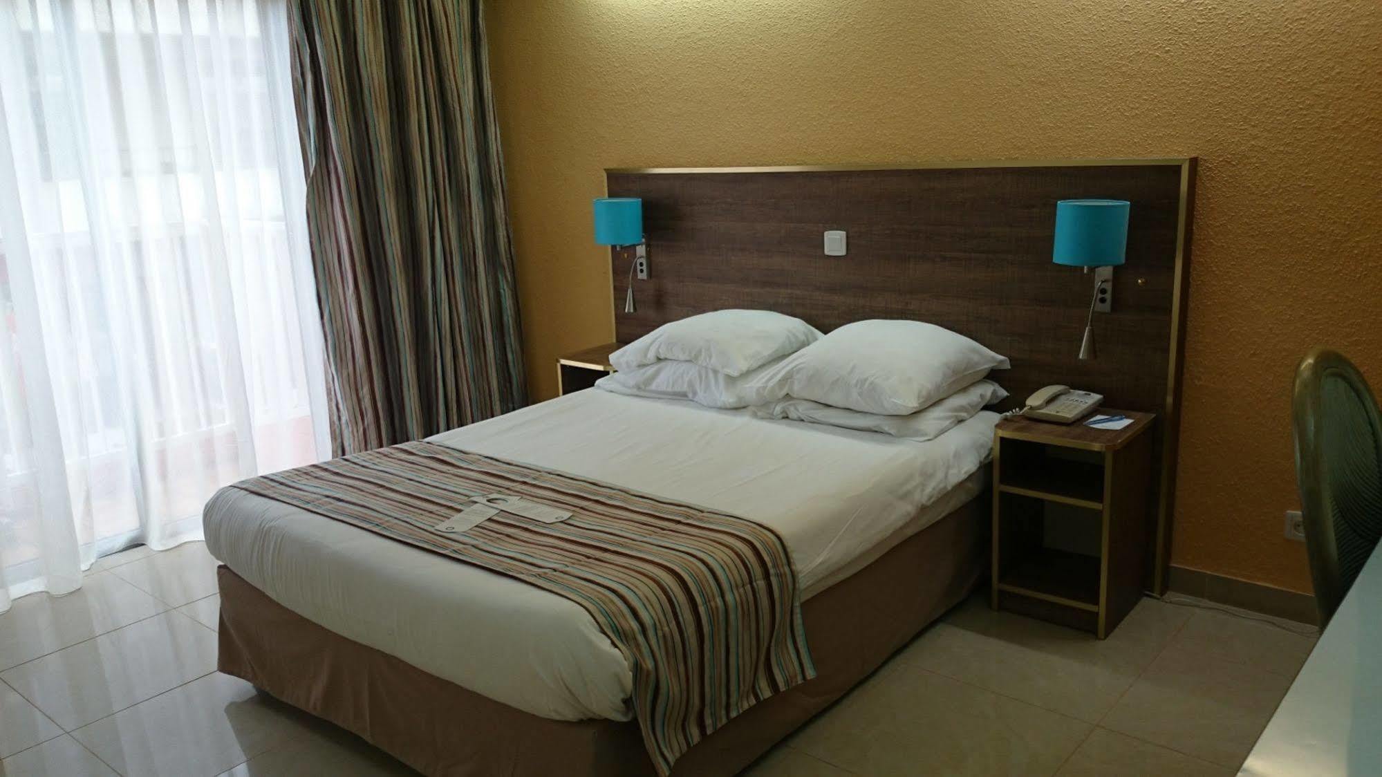 Ibis Styles Cayenne Centre Amazonia Hotel Exterior photo