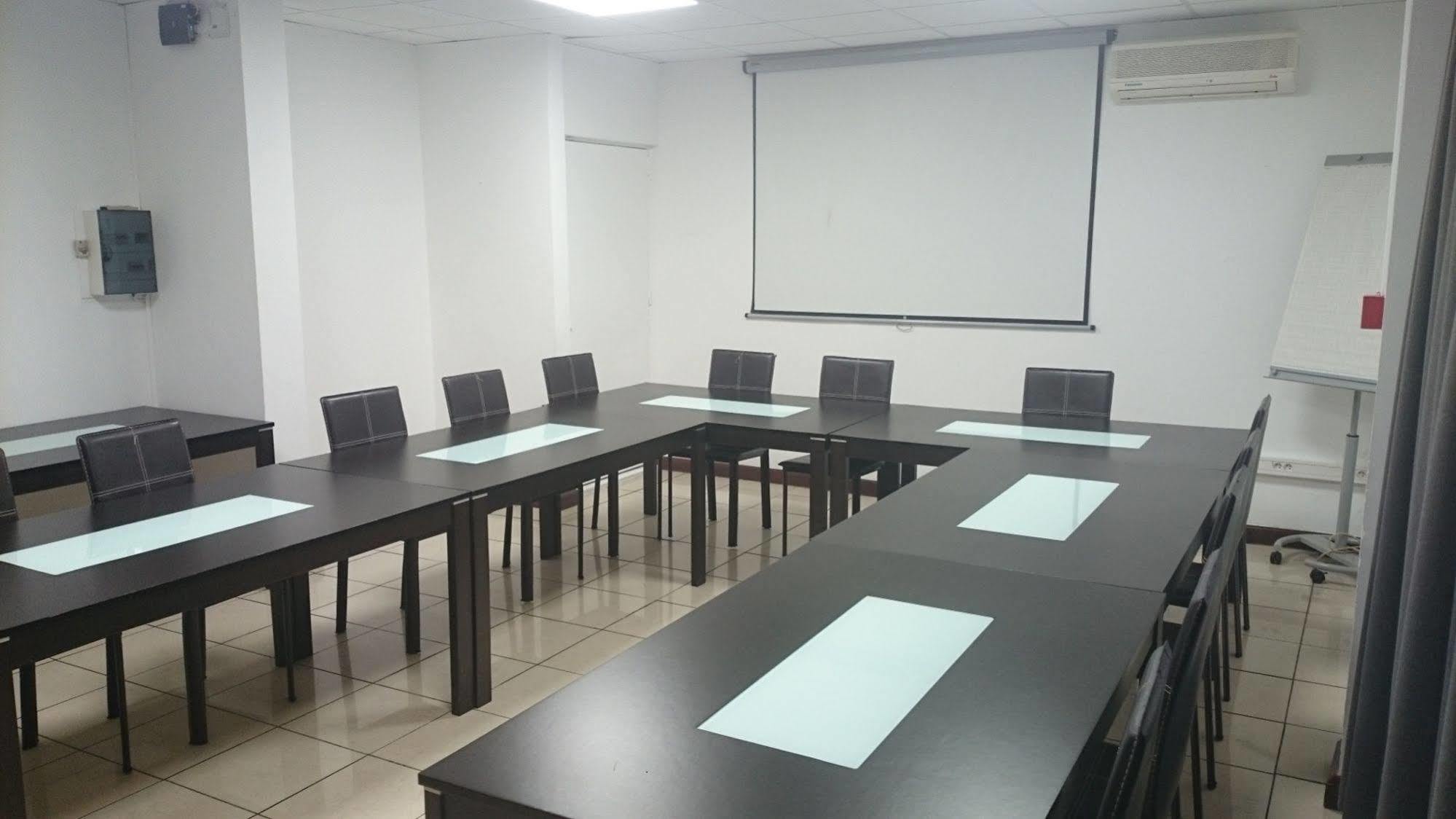 Ibis Styles Cayenne Centre Amazonia Hotel Exterior photo